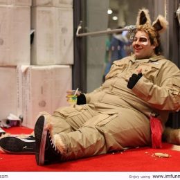 most hilarious cosplay costumes 24