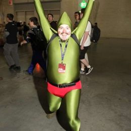 most hilarious cosplay costumes 7