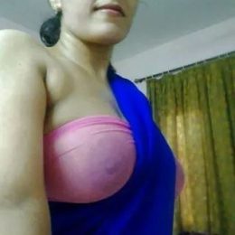 braless 0184
